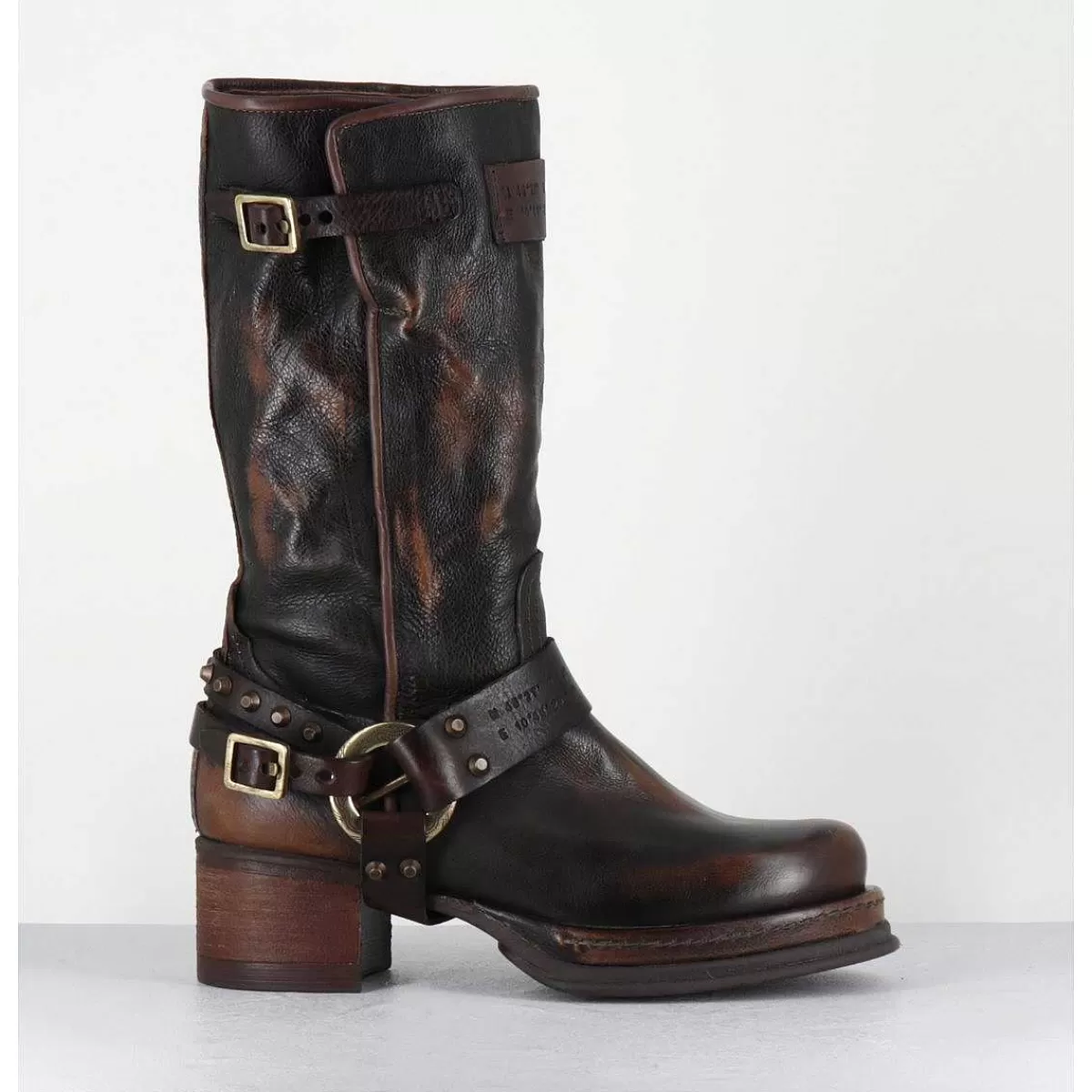 New Bikers A Ceinturon En Cuir Vieilli Marron - Velvet Tiger Femmes Boots