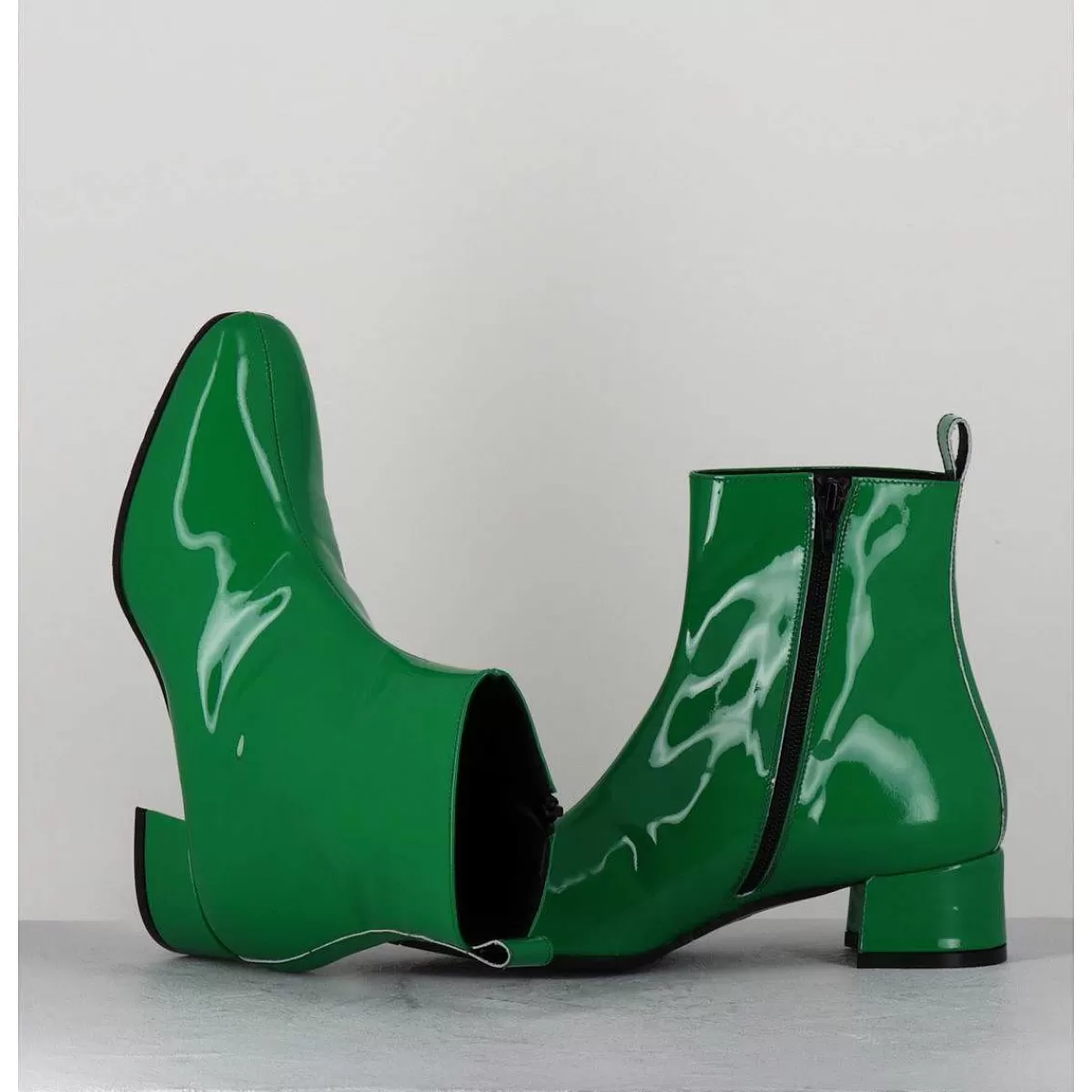 Shop Boots 60S En Cuir Vernis Vert - Jane Vernice Verde Femmes Boots