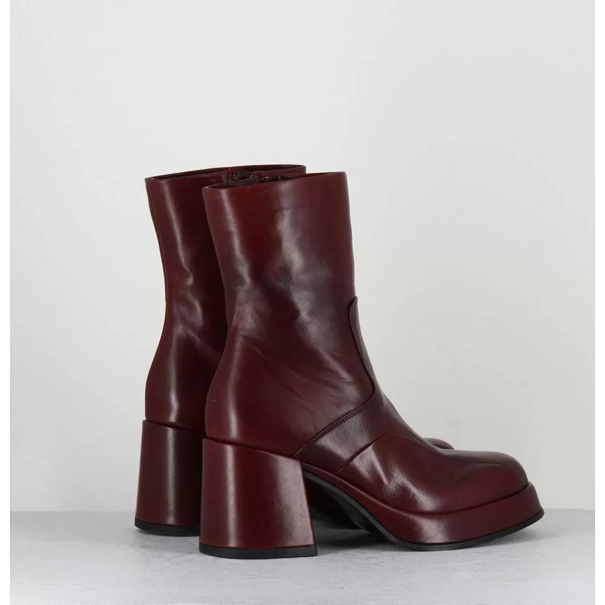 Shop Boots 70S En Cuir Bordeaux - Archi Bordeau Femmes Plateformes