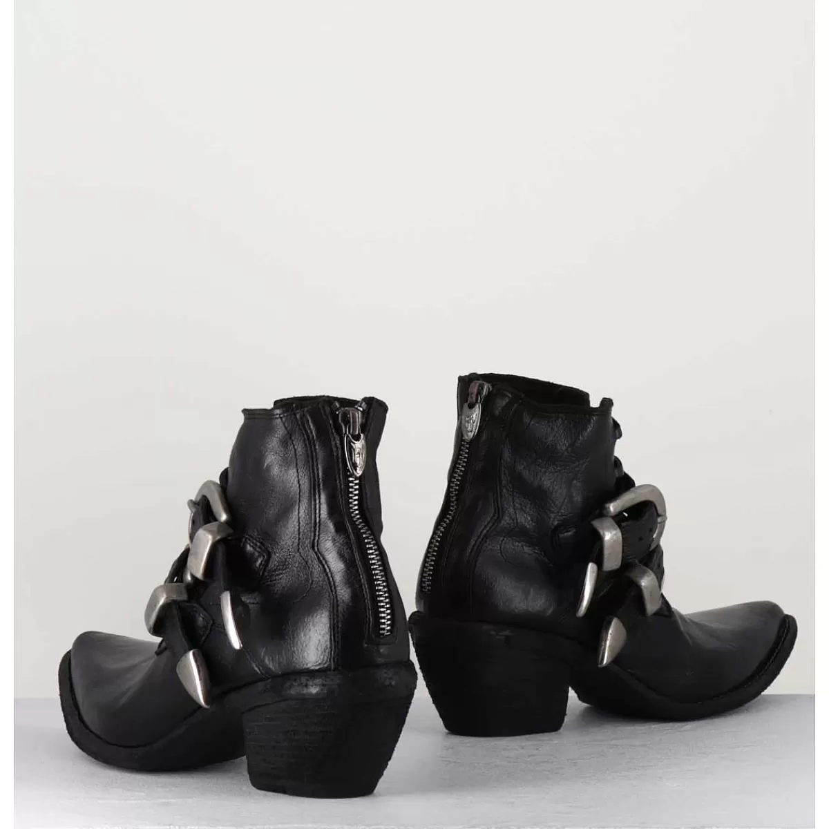 Shop Boots Santiag Cuir Noir & Boucles - 3845 Super Black Femmes Santiags