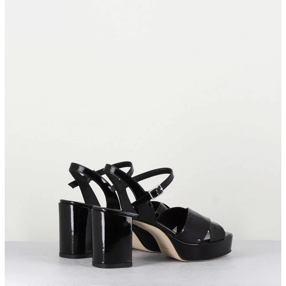 New Sandales En Cuir Vernis Noir - Julia23 Nero Femmes Plateformes